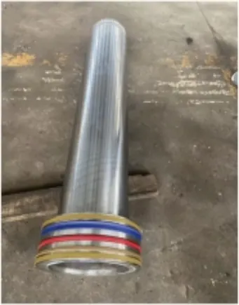Hydraulic oil press cylinder component detail